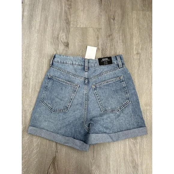 NWT Divided by H&M Shorts Womens Size 2 High Waist Mom Pocket Denim - Picture 2 of 4